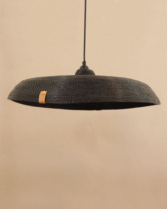 Suspension tissée à la main “Lumière de minuit”